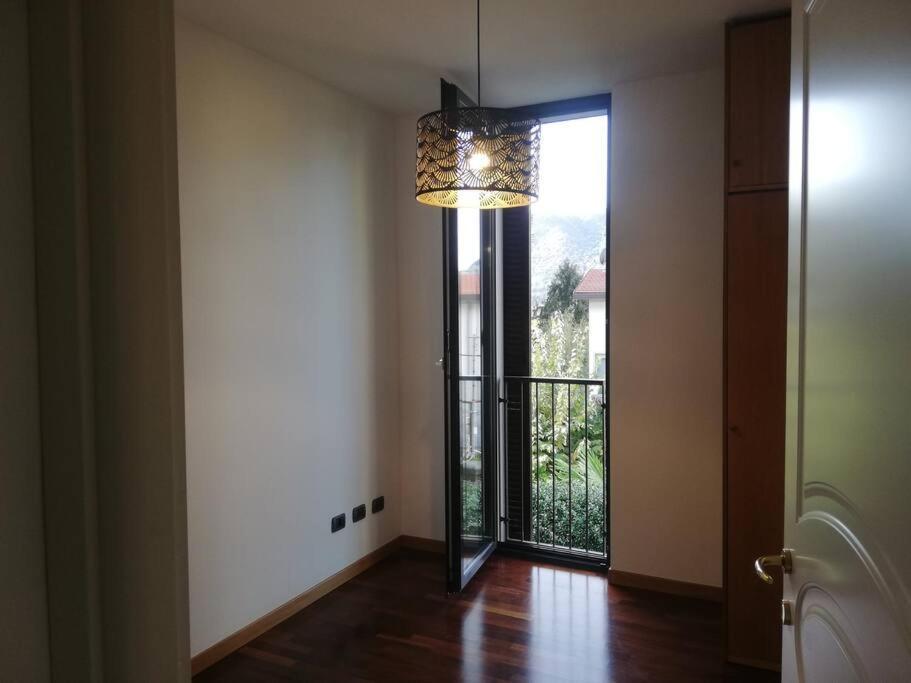 شقة La Casa Di David كومو المظهر الخارجي الصورة